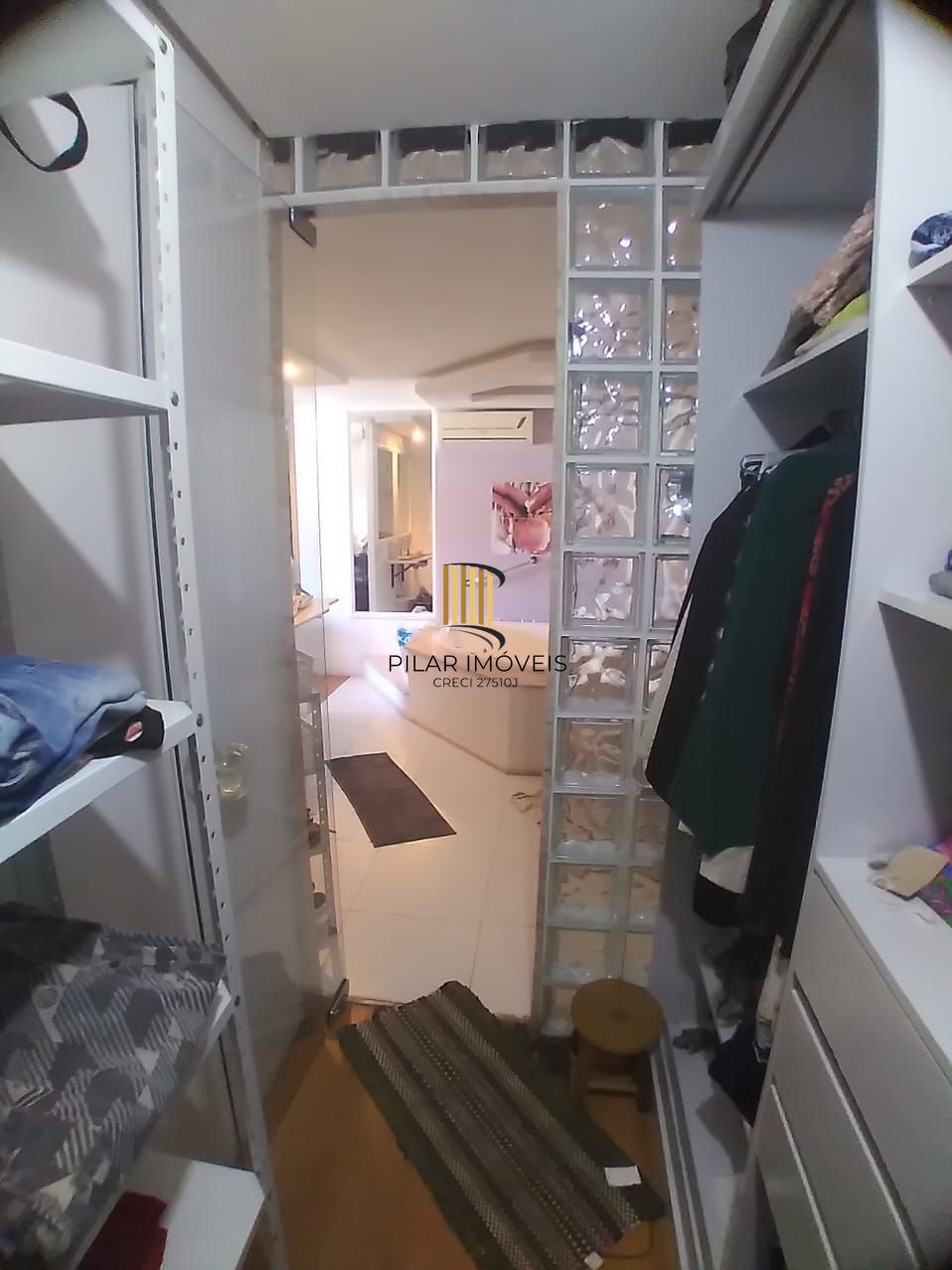 Casa 5 dormitórios no bairro Cavalhada