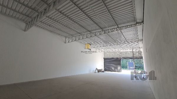 Prédio Comercial no bairro Hípica