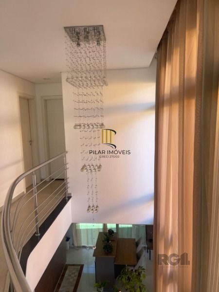 Casa Condominio em Porto Alegre, no bairro Jardim Carvalho, com 3 dormitório(s), à venda.
