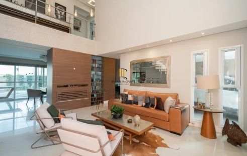Casa de Condomínio 3 dormitórios no bairro Hípica