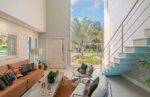 Casa de Condomínio 3 dormitórios no bairro Hípica