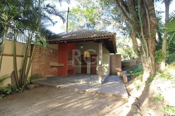 Casa em Condomínio no Jardim Isabel com 270m², 3 dormitórios, 4 vagas