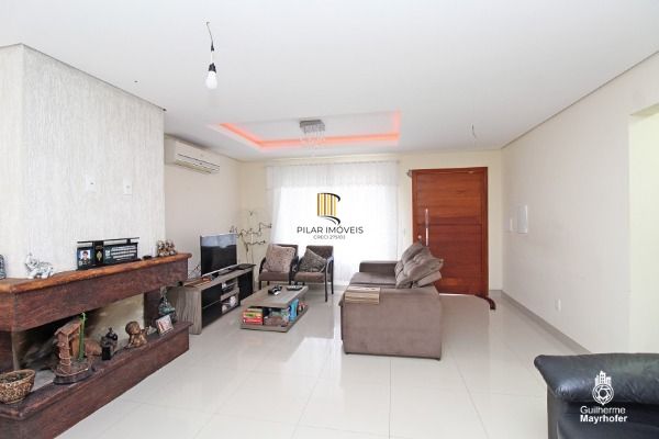 Casa Condominio para Venda - 206m², 3 dormitórios, sendo 1 suites, 3 vagas - Lagos De Nova Ipanema