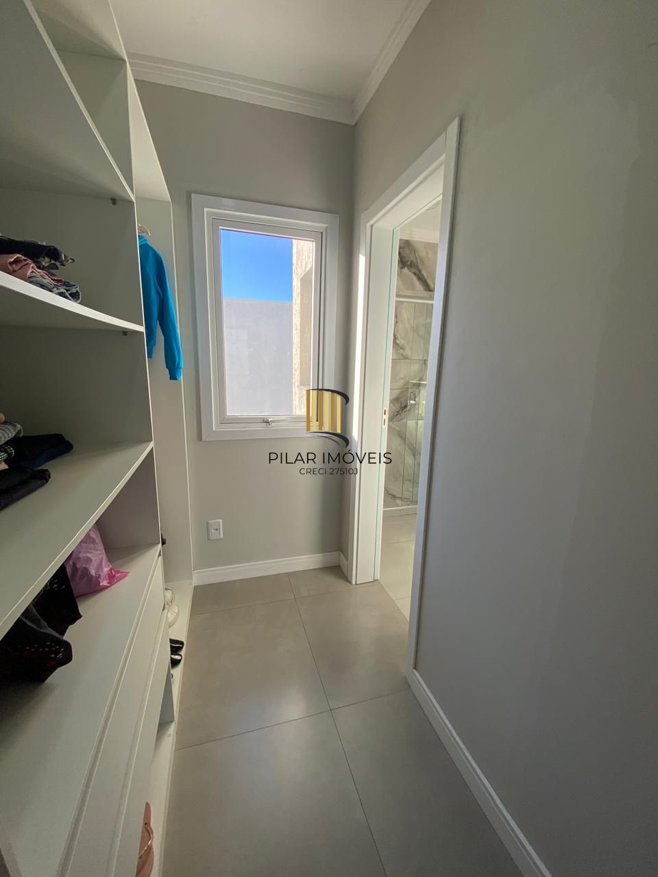 Casa de Condomínio 3 dormitórios no bairro Hípica