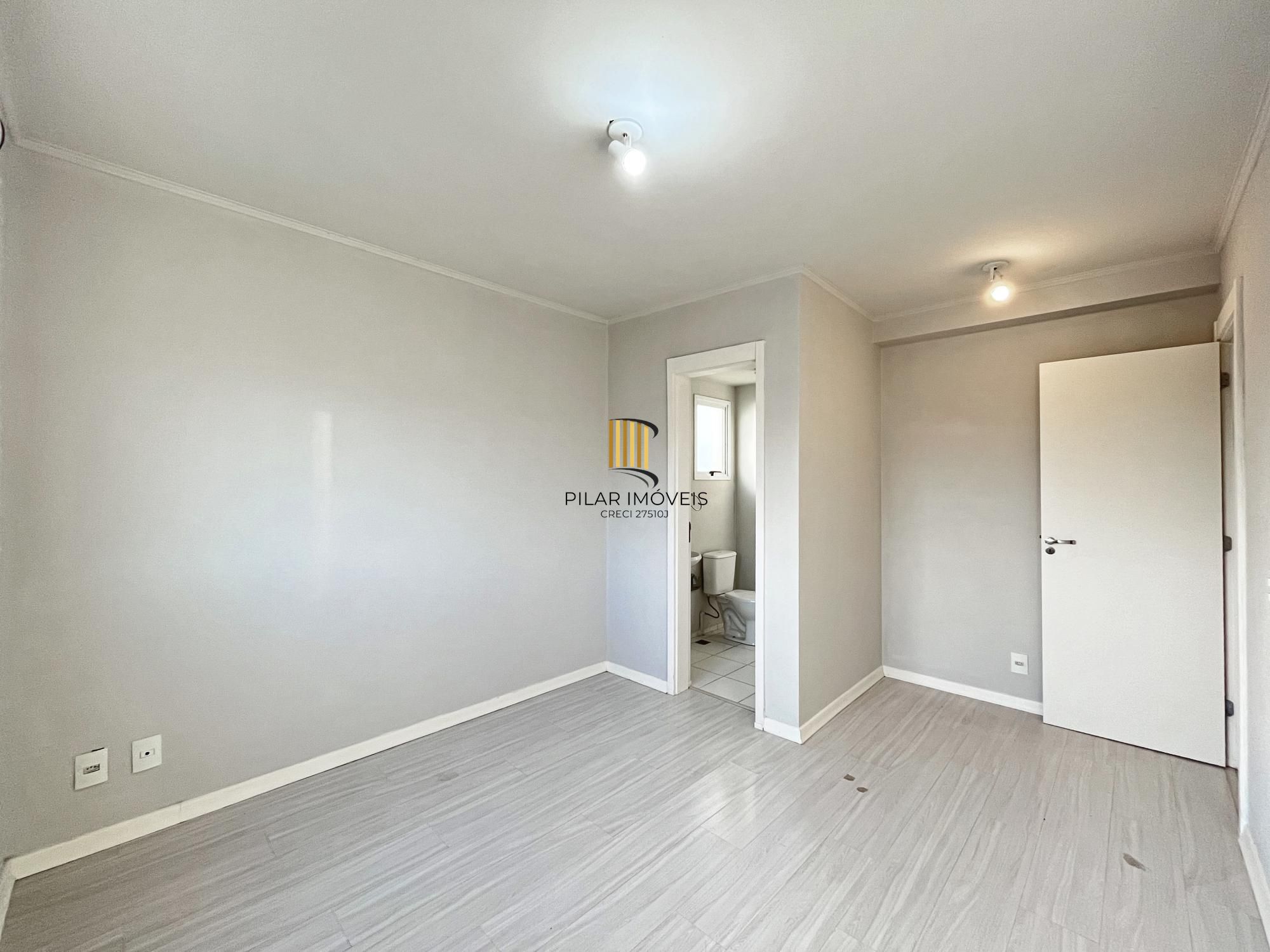 Apartamento 3 dormitórios no bairro Camaquã