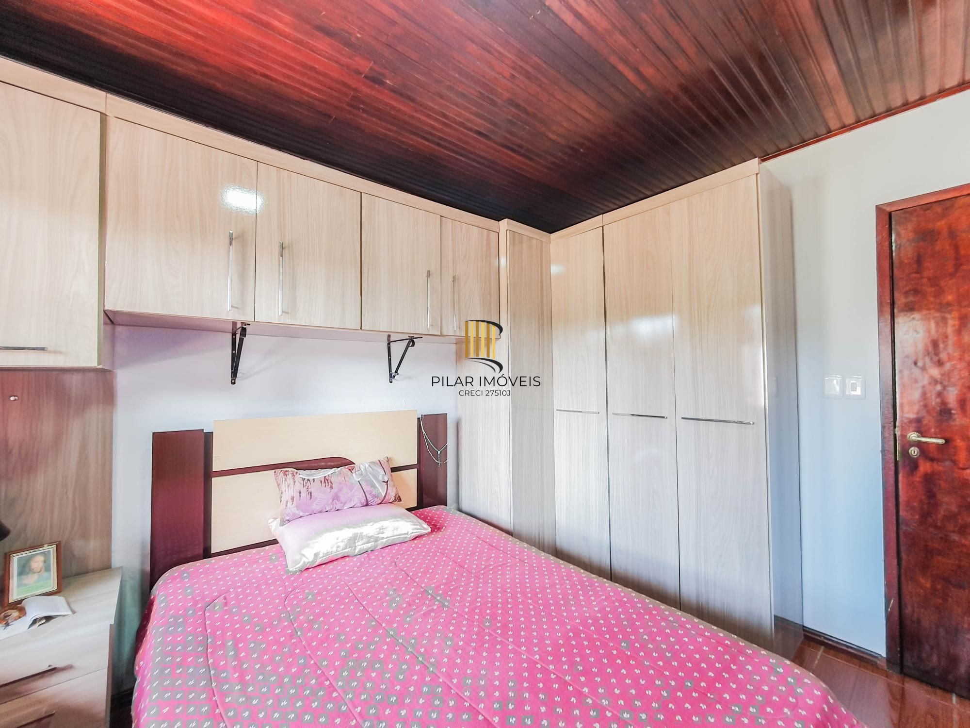 Casa 3 dormitórios no bairro Ipanema