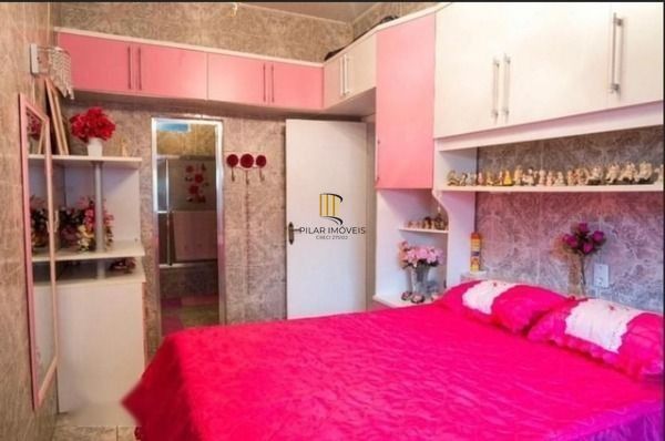 Casa para Venda - 300m², 3 dormitórios, sendo 3 suites, 2 vagas - Vila Nova