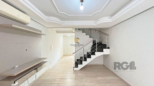 Casa para Venda - 166.54m², 3 dormitórios, sendo 3 suites, 2 vagas - Hípica