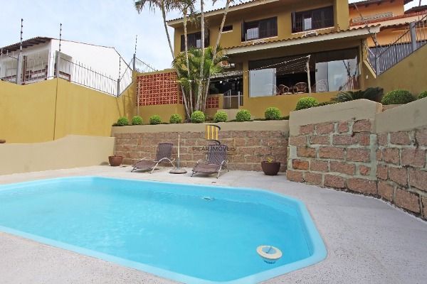 Casa para Venda - 287.96m², 4 dormitórios, sendo 1 suites, 4 vagas - Imperial Parque