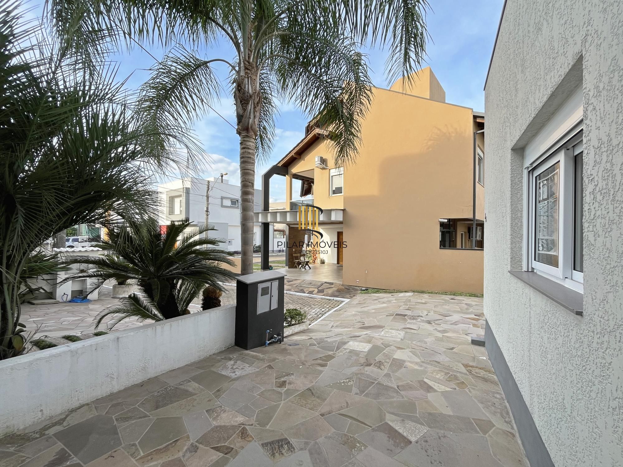 Casa em condomínio Fechado