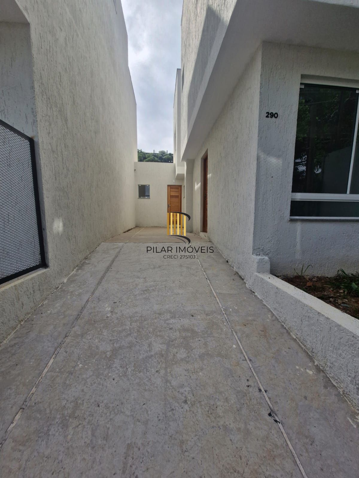 Casa 2 dormitórios no bairro Nonoai