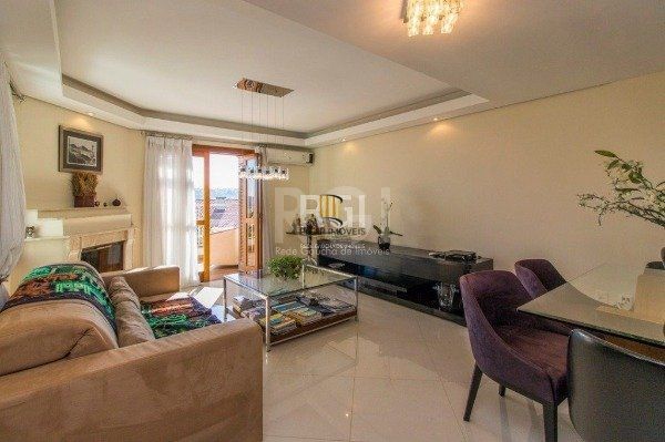 Casa 3 dormitórios no bairro Aberta dos Morros
