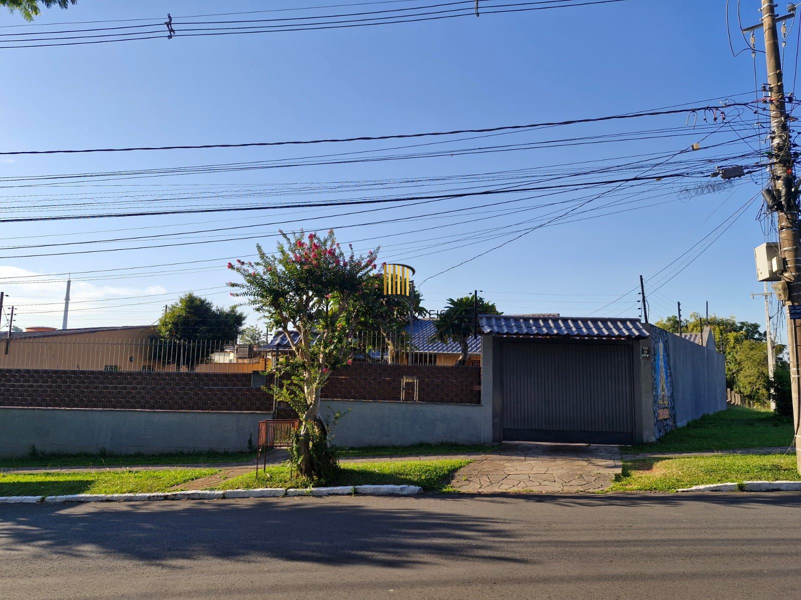 Casa 3 dormitórios no bairro Santa Tereza