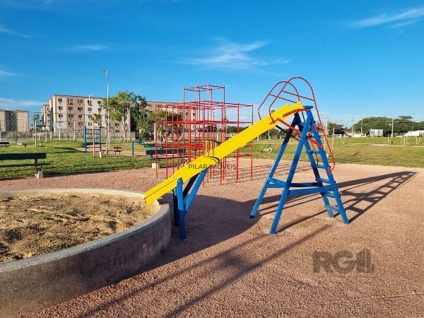Casa Condominio em Porto Alegre, no bairro Hípica, com 3 dormitório(s)