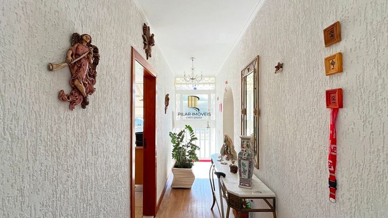 Casa 3 dormitórios no bairro Ipanema