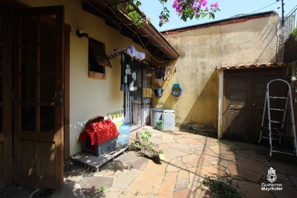 Casa para Venda - 200m², 4 dormitórios, sendo 1 suites, 3 vagas - Ipanema