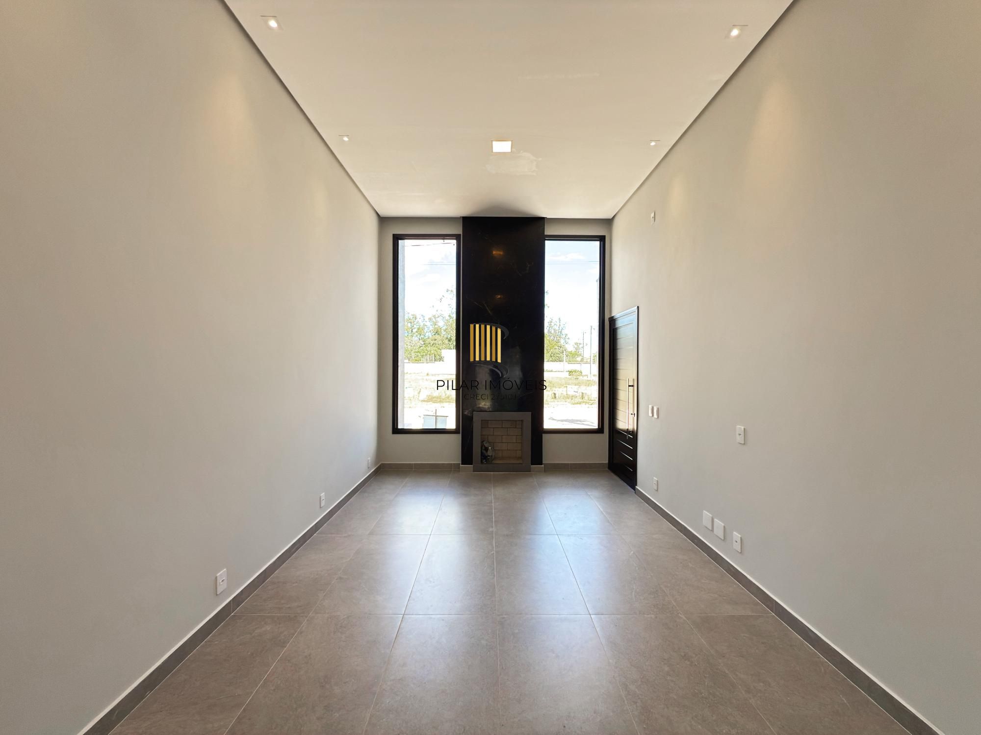 Residência nova em condomínio com 3 dormitórios