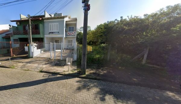 Terreno em Porto Alegre, no bairro Hípica, à venda.