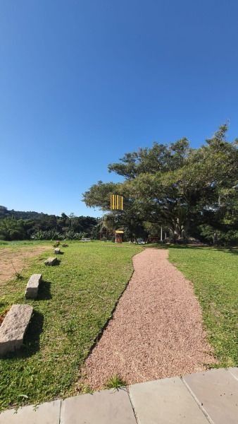 Terreno em Porto Alegre, no bairro Campo Novo, à venda.