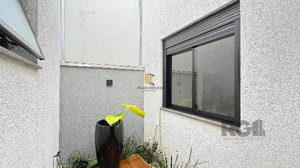 Casa Condominio em Porto Alegre, no bairro Hípica, com 3 dormitório(s), à venda.