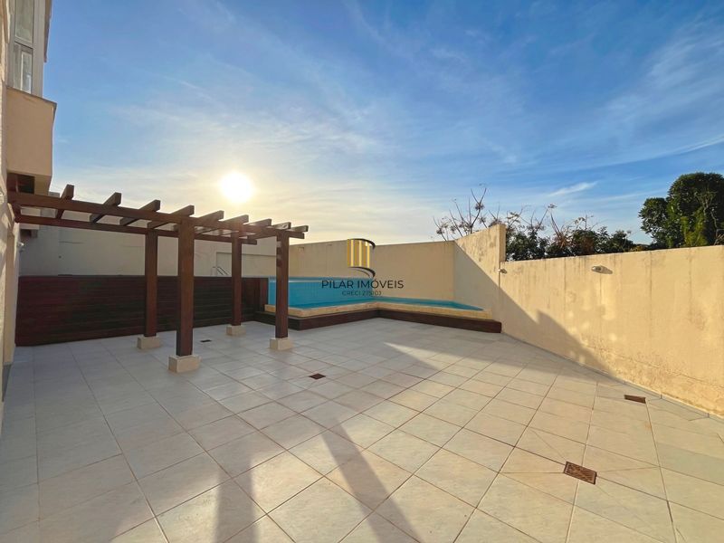 Apartamento 2 dormitórios no bairro Cavalhada