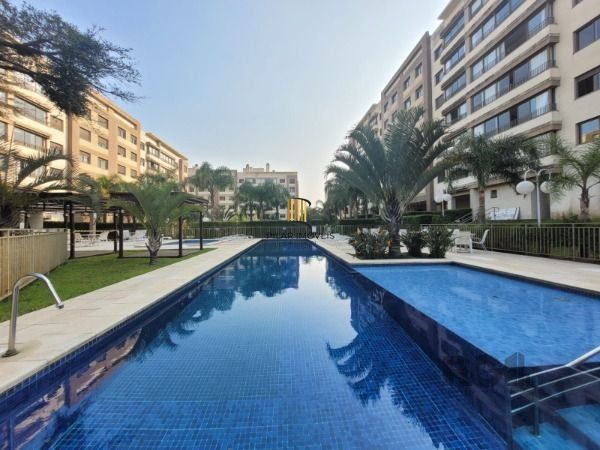Apartamento em Porto Alegre, no bairro Cavalhada, com 3 dormitório(s), e 3 banheiros, à venda.