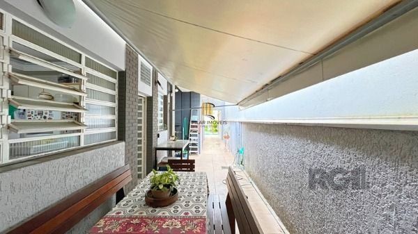 Casa para Venda - 320m², 5 dormitórios, sendo 3 suites, 8 vagas - Ipanema