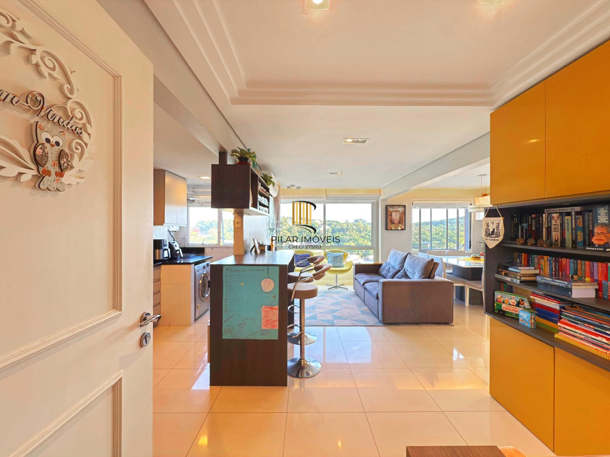 Apartamento Semimobiliado com Vista Panorâmica