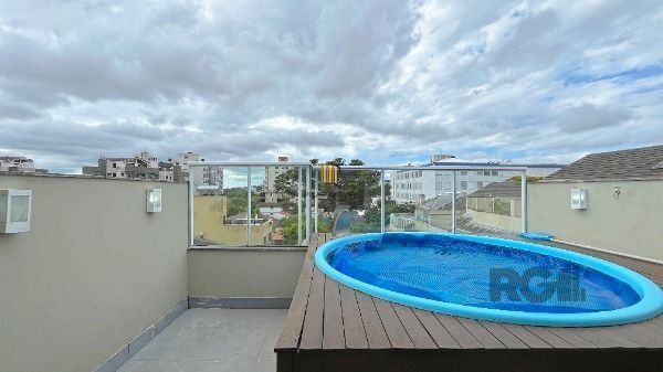 Casa de Condomínio 4 dormitórios no bairro Tristeza