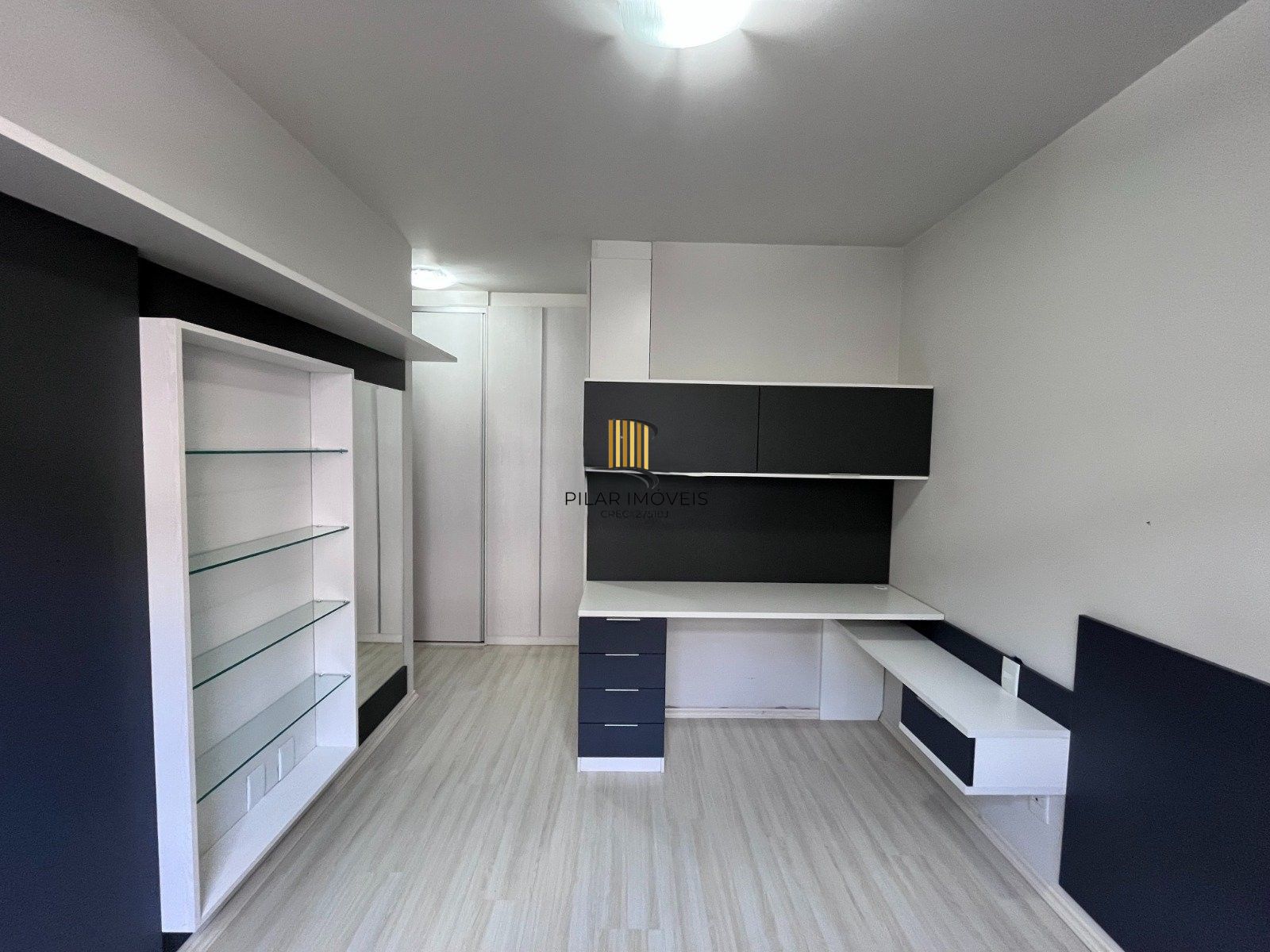 Apartamento 2 dormitórios no bairro Santa Tereza