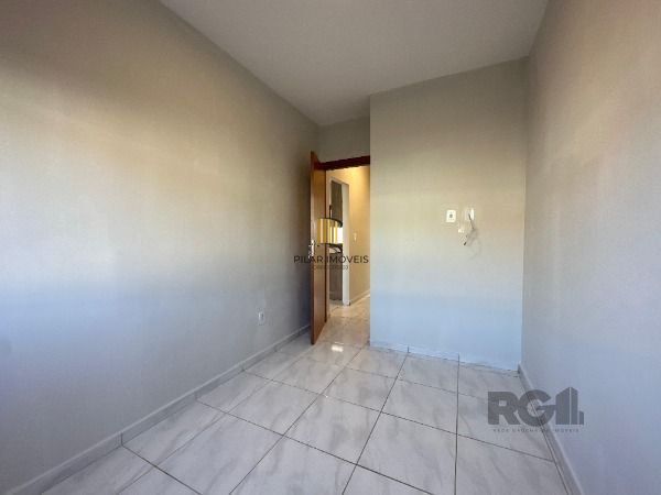 Casa Condominio em Porto Alegre, no bairro Ponta Grossa, com 2 dormitório(s), e 2 banheiros, à venda.