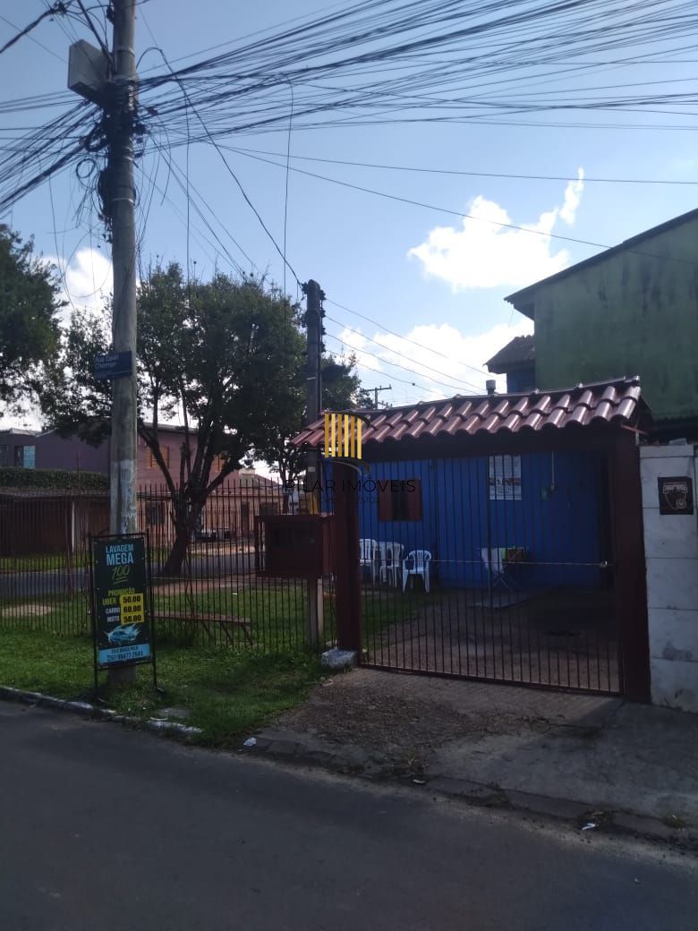 Casa 3 dormitórios no bairro Restinga