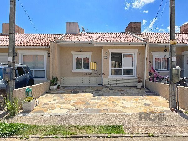 Casa de Condomínio 2 dormitórios no bairro Hípica