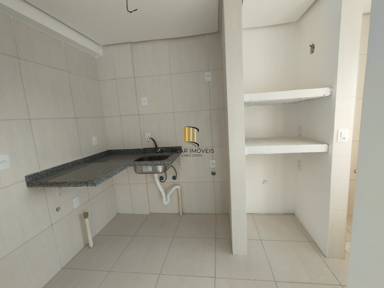 Apartamento 2 dormitórios no bairro Cavalhada