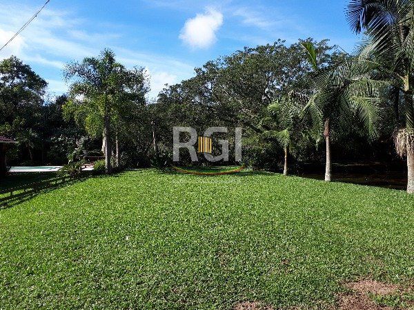Sítio para Venda - 364m², 3 dormitórios, sendo 1 suites, 2 vagas - São Caetano