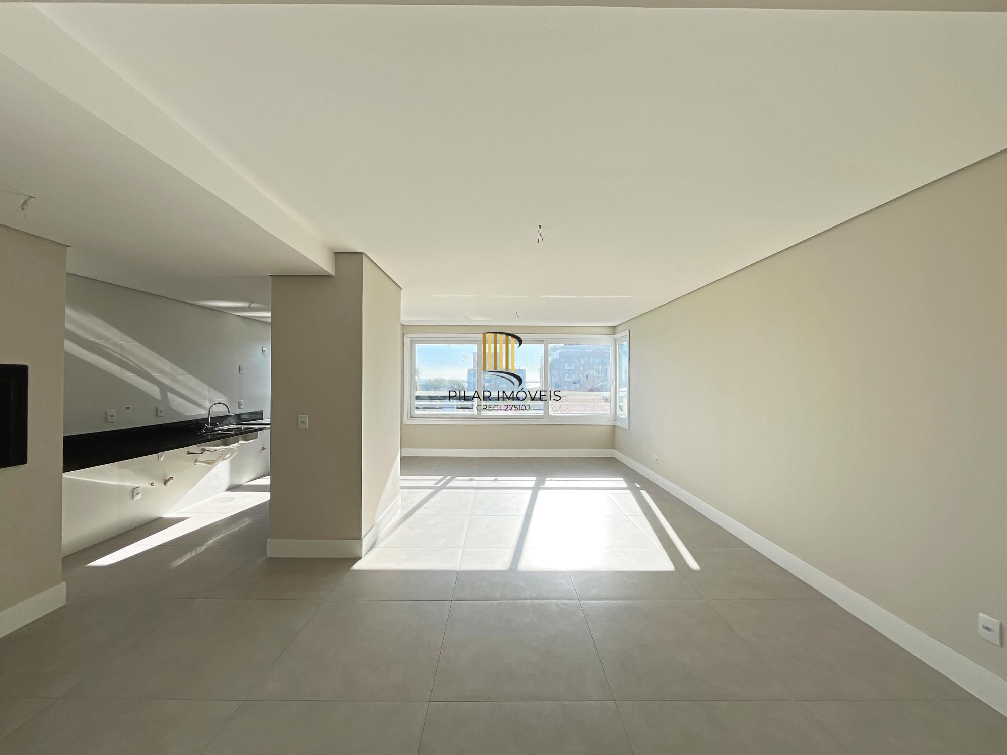 Apartamento com 3 Suítes no Cristal