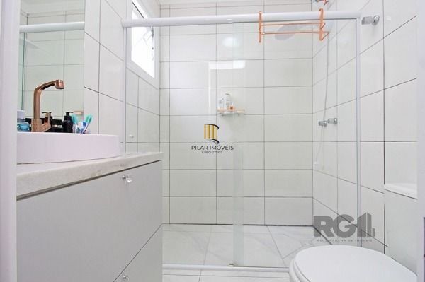 Casa Condominio em Porto Alegre, no bairro Aberta dos Morros, com 3 dormitório(s), e 3 banheiros, à venda.