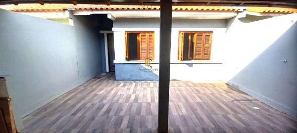 Casa 3 dormitórios no bairro Hípica