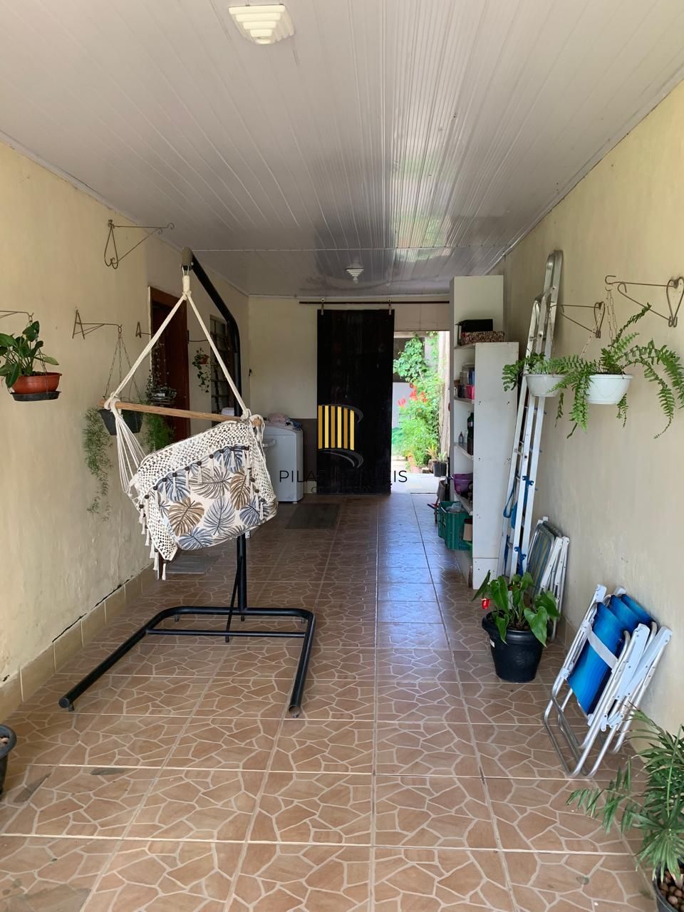 Casa 3 dormitórios no bairro Restinga