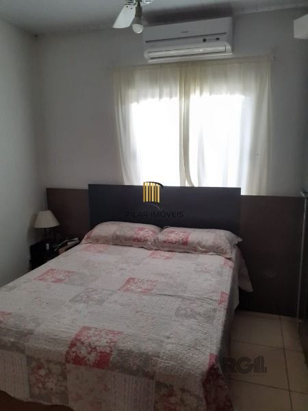 Casa 3 dormitórios no bairro Hípica