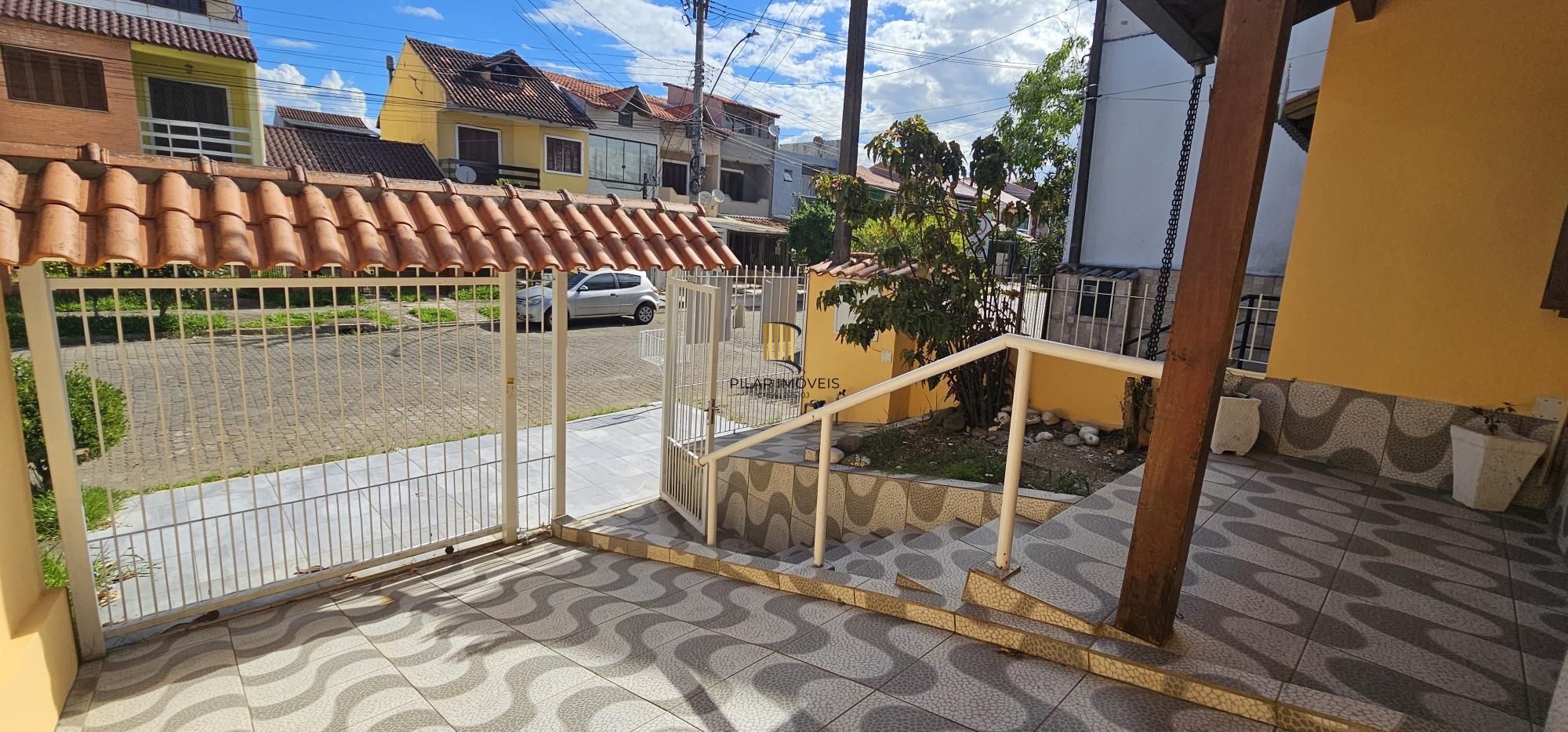 Casa 4 dormitórios no bairro Hípica