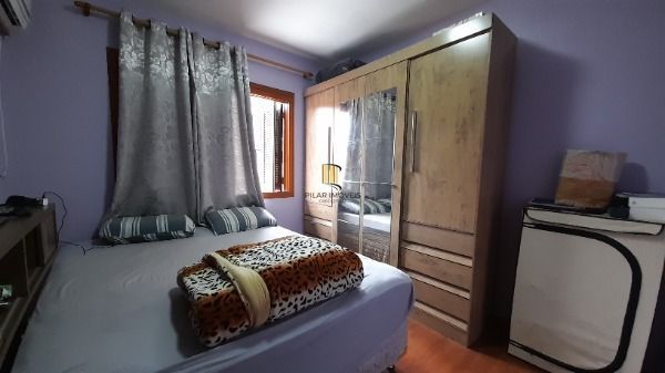 Casa para Venda - 73m², 2 dormitórios, 1 vaga - Hípica