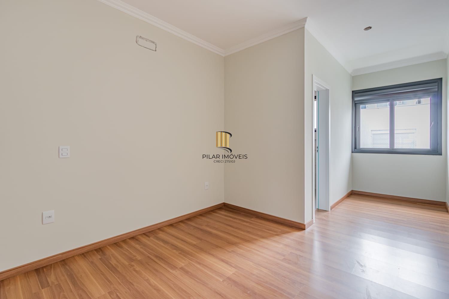 Sobrado  Condominio Amalffi com 03 suites - 180m² zona Sul de Porto Alegre