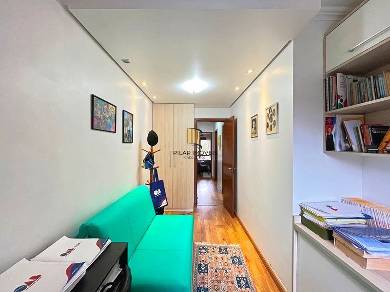 Casa 3 dormitórios no bairro Ipanema