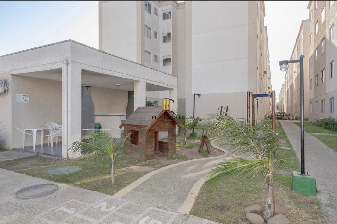 Ótimo apto térreo com 2 dormitórios com vaga de estacionamento