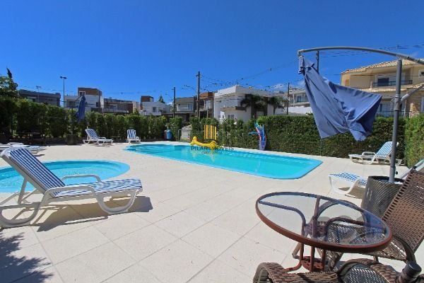 Casa para Venda - 236m², 5 dormitórios, sendo 4 suites, 2 vagas - Lagos De Nova Ipanema