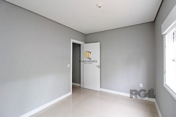 Casa Condominio para Venda - 102m², 3 dormitórios, sendo 1 suites, 2 vagas - Hípica