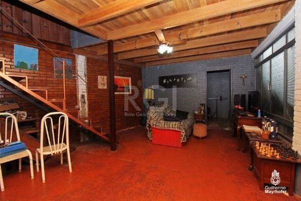 Casa para Venda - 150m², 3 dormitórios, 1 vaga - Ipanema