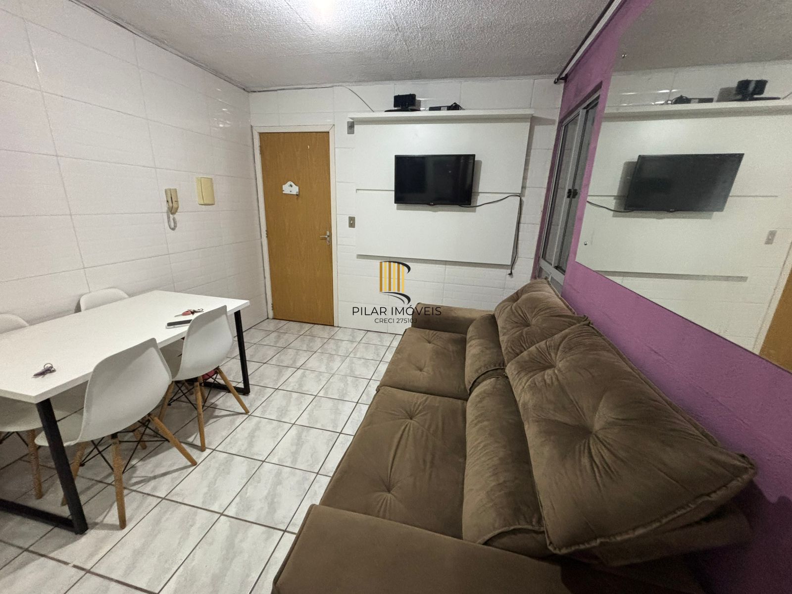 Apartamento 2 dormitórios no bairro Restinga