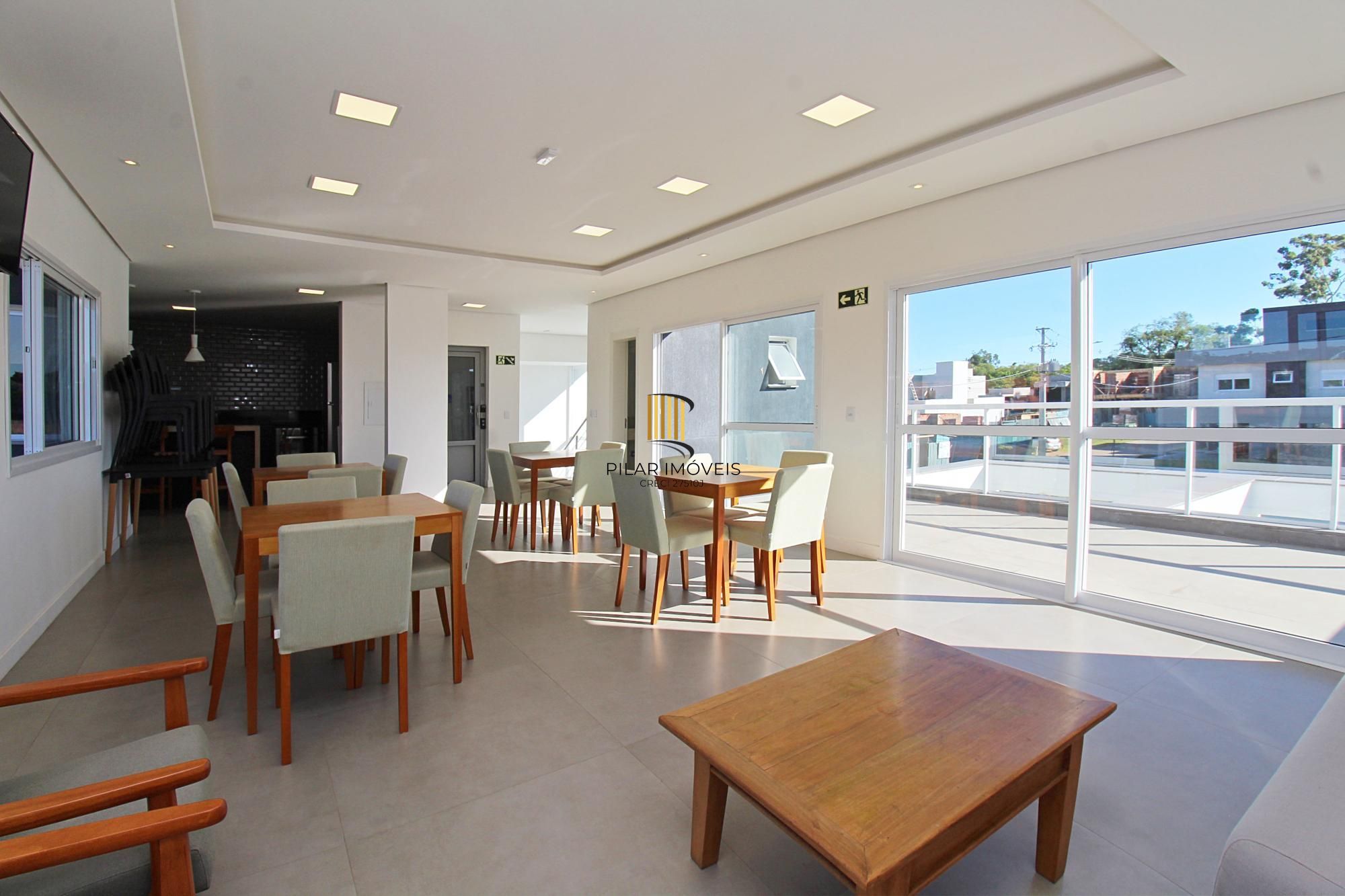 Casa Condominio em Porto Alegre, no bairro Ipanema, com 3 dormitório(s), e 3 banheiros, à venda.